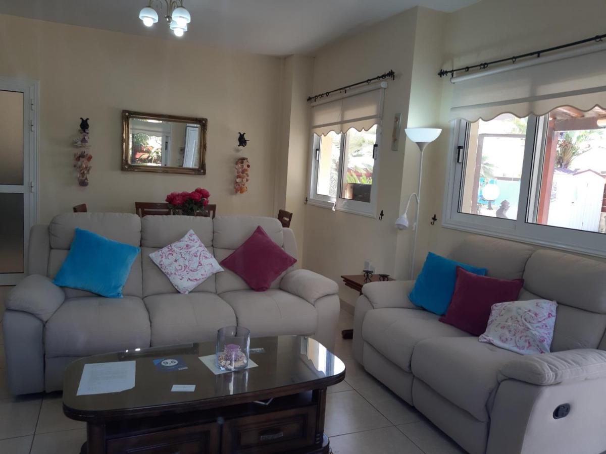 Carolyn Villa Is A Luxury 4-Bedroom Villa With Private Pool In Agia Napa Exterior foto